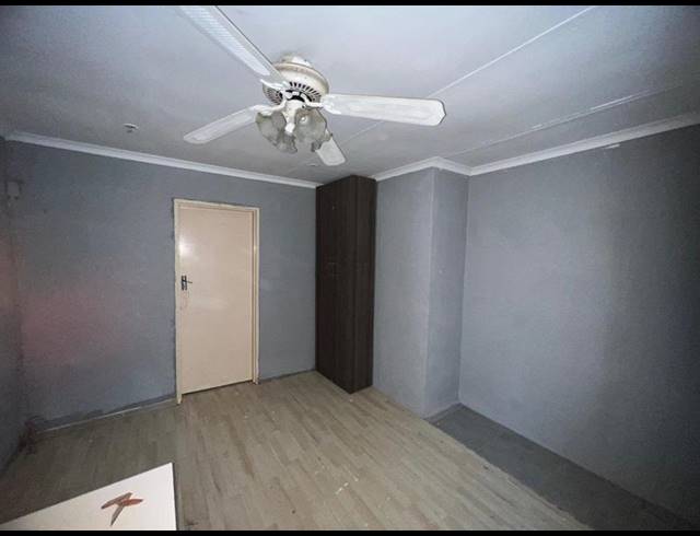 1 BEDROOM PROPERTY TO RENT IN BLOUBOSRAND